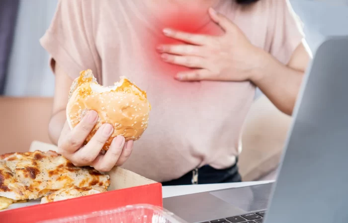 Mide Yanması – Gastrit ve Reflü Olanlar İçin Yasaklı Besinler